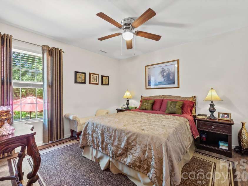 208 Victoria Circle, York, SC 29745.  MLS# CAR4381386, YatesRealty ID 23459. 