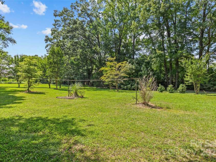 8101 Truelight Church Road, Mint Hill, NC 28227.  MLS# CAR4271587, YatesRealty ID 23459. 