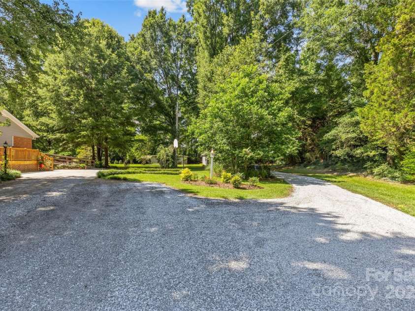 8101 Truelight Church Road, Mint Hill, NC 28227.  MLS# CAR4271587, YatesRealty ID 23459. 