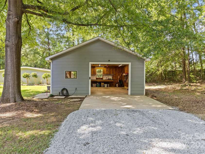 8101 Truelight Church Road, Mint Hill, NC 28227.  MLS# CAR4271587, YatesRealty ID 23459. 
