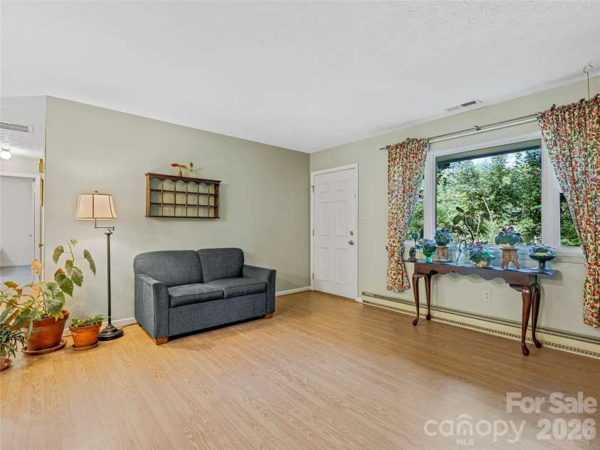 5 West Cove Street, Weaverville, NC 28787.  MLS# CAR4310907, YatesRealty ID 2346. 