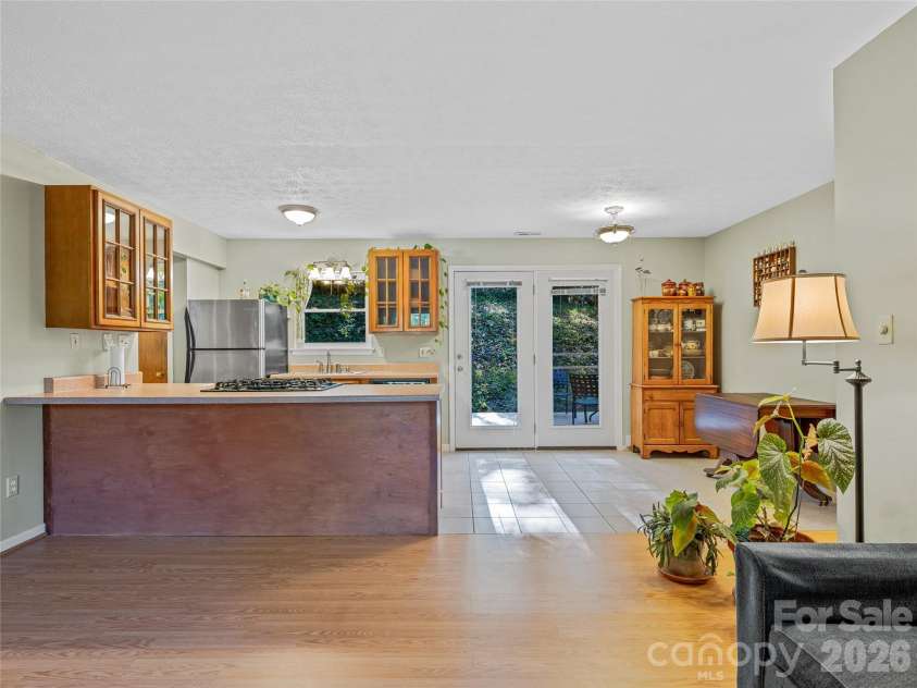 5 West Cove Street, Weaverville, NC 28787.  MLS# CAR4310907, YatesRealty ID 2346. 