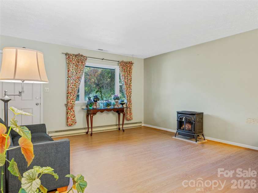 5 West Cove Street, Weaverville, NC 28787.  MLS# CAR4310907, YatesRealty ID 2346. 