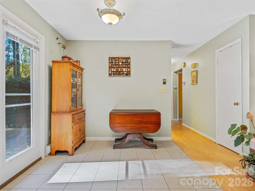 5 West Cove Street, Weaverville, NC 28787.  MLS# CAR4310907, YatesRealty ID 2346. 