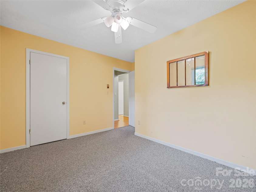 5 West Cove Street, Weaverville, NC 28787.  MLS# CAR4310907, YatesRealty ID 2346. 