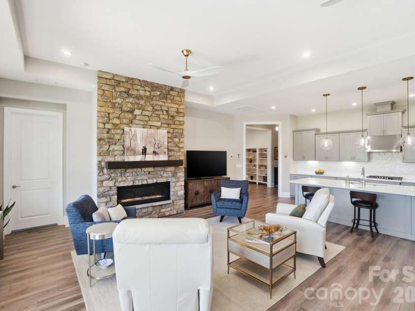 2015 Belle Mont Farm Avenue, Monroe, NC 28110.  MLS# CAR4369410, YatesRealty ID 23465. Perfectly designed for a seamless transition from cooking to relaxing or entertaining.
