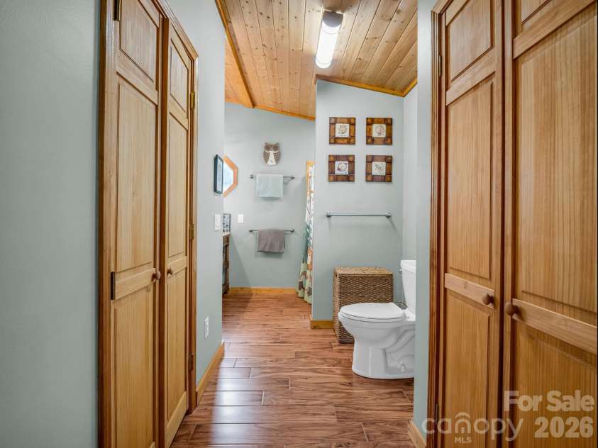 78 Wahuhu Court, Brevard, NC 28712.  MLS# CAR4369792, YatesRealty ID 23466. 