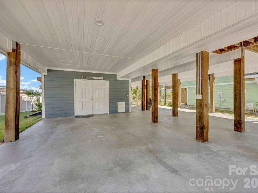 6308 Yacht Drive, Oak Island, NC 28465.  MLS# CAR4373324, YatesRealty ID 23467. 