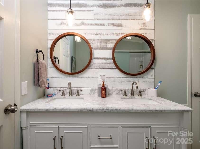 3347 Parkway Road, Rosman, NC 28772.  MLS# CAR4276258, YatesRealty ID 23468. 