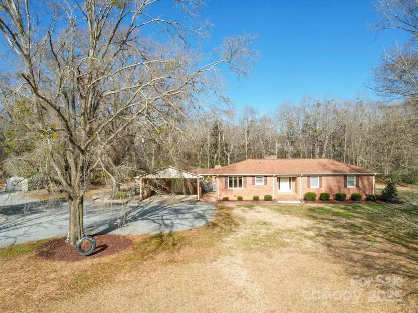 1515 Hasty Road, Marshville, NC 28103.  MLS# CAR4325382, YatesRealty ID 2347. 