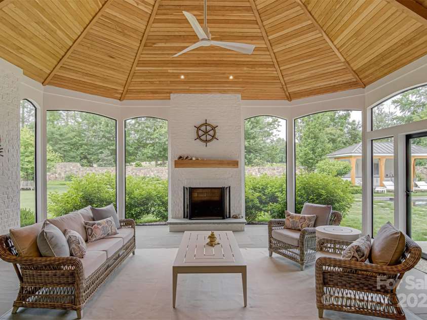 2632 Bartram Place, Winston Salem, NC 27106.  MLS# CAR4276992, YatesRealty ID 23472. 