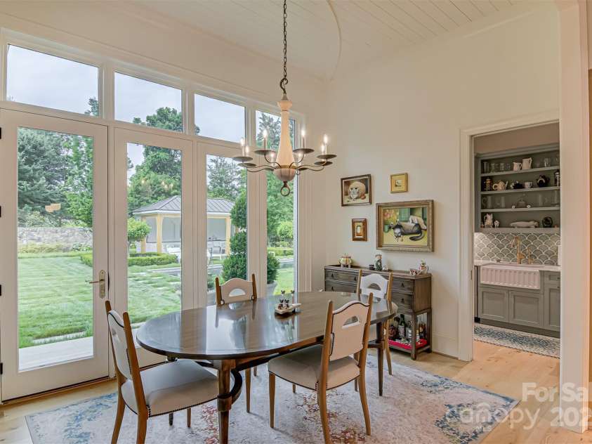 2632 Bartram Place, Winston Salem, NC 27106.  MLS# CAR4276992, YatesRealty ID 23472. 