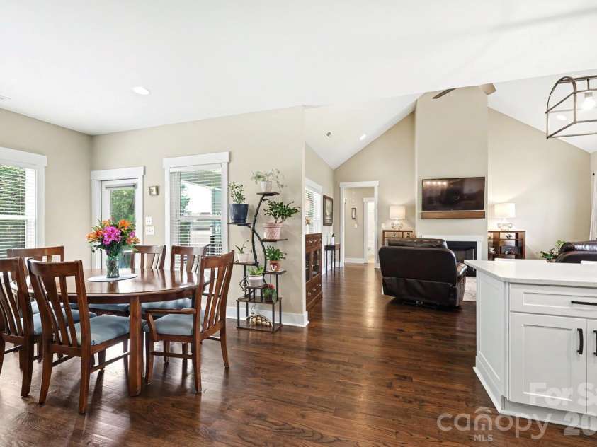 4175 Brandy Creek Court, Clover, SC 29710.  MLS# CAR4377412, YatesRealty ID 23474. 