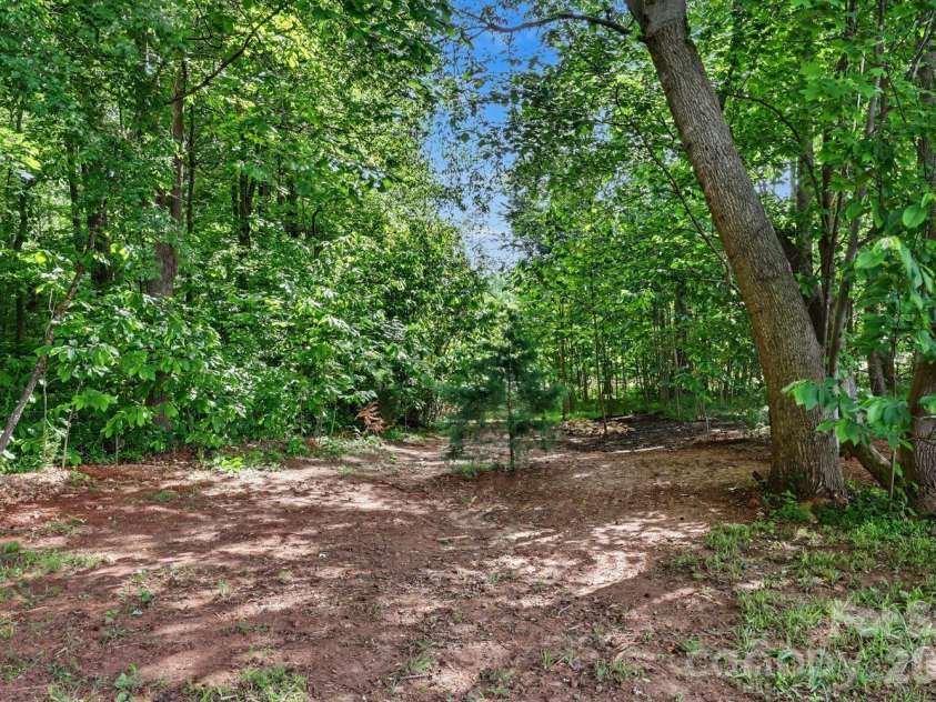 4175 Brandy Creek Court, Clover, SC 29710.  MLS# CAR4377412, YatesRealty ID 23474. 