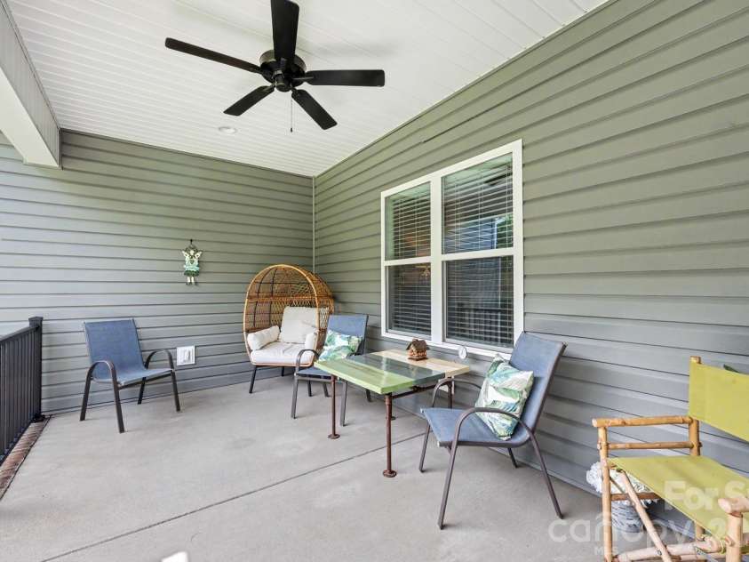 4175 Brandy Creek Court, Clover, SC 29710.  MLS# CAR4377412, YatesRealty ID 23474. 
