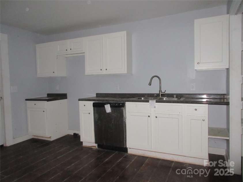 130 Georgia Street, Spindale, NC 28160.  MLS# CAR4277212, YatesRealty ID 23476. 