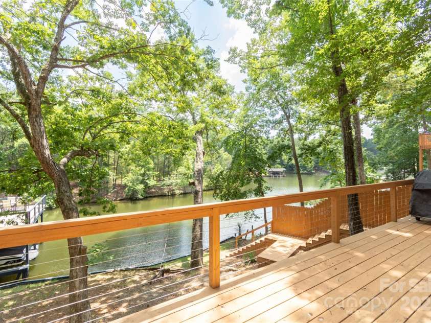 113 Harbor Lane, Mount Gilead, NC 27306.  MLS# CAR4276686, YatesRealty ID 23478. 