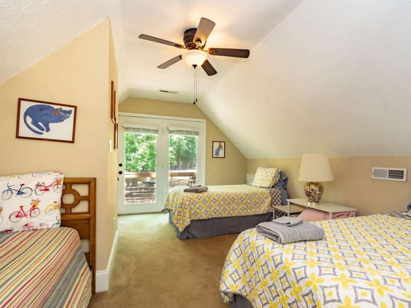 113 Harbor Lane, Mount Gilead, NC 27306.  MLS# CAR4276686, YatesRealty ID 23478. 