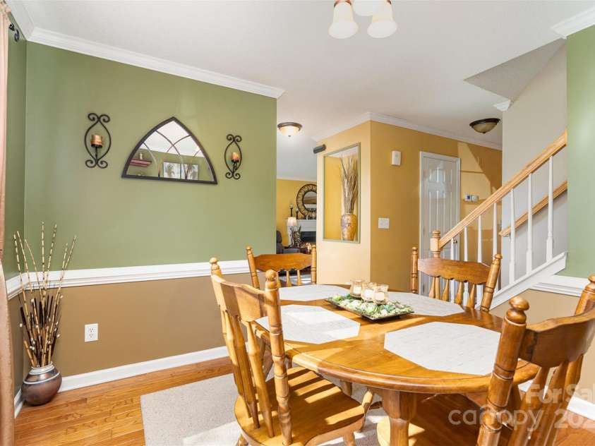 12421 Poplar Forest Drive, Charlotte, NC 28278.  MLS# CAR4232108, YatesRealty ID 2348. 