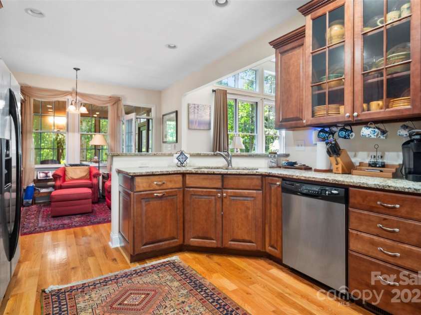 147 Bridge Lane, Tryon, NC 28782.  MLS# CAR4293368, YatesRealty ID 2348. Kitchen