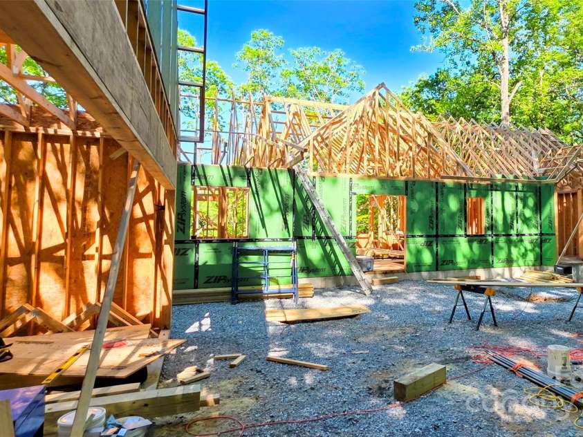 297 Easy Springs Road, Sapphire, NC 28774.  MLS# CAR4277320, YatesRealty ID 23481. 