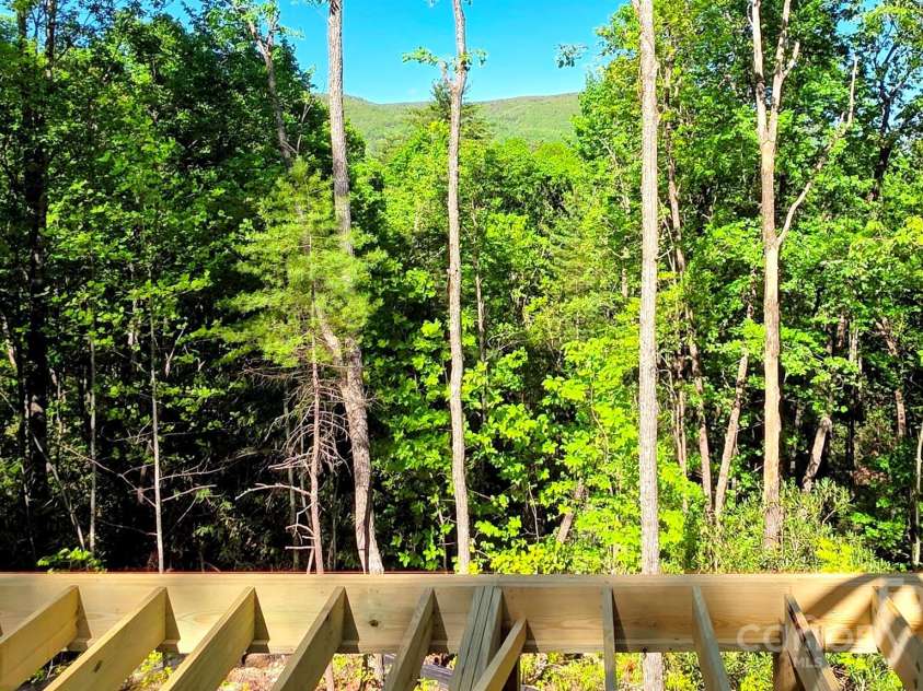 297 Easy Springs Road, Sapphire, NC 28774.  MLS# CAR4277320, YatesRealty ID 23481. 