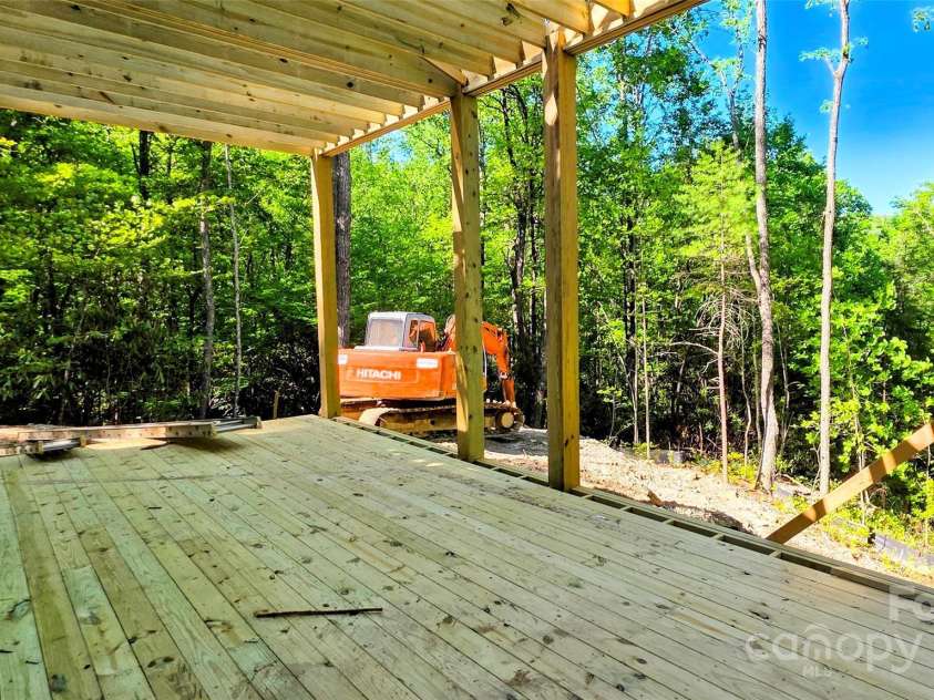 297 Easy Springs Road, Sapphire, NC 28774.  MLS# CAR4277320, YatesRealty ID 23481. 