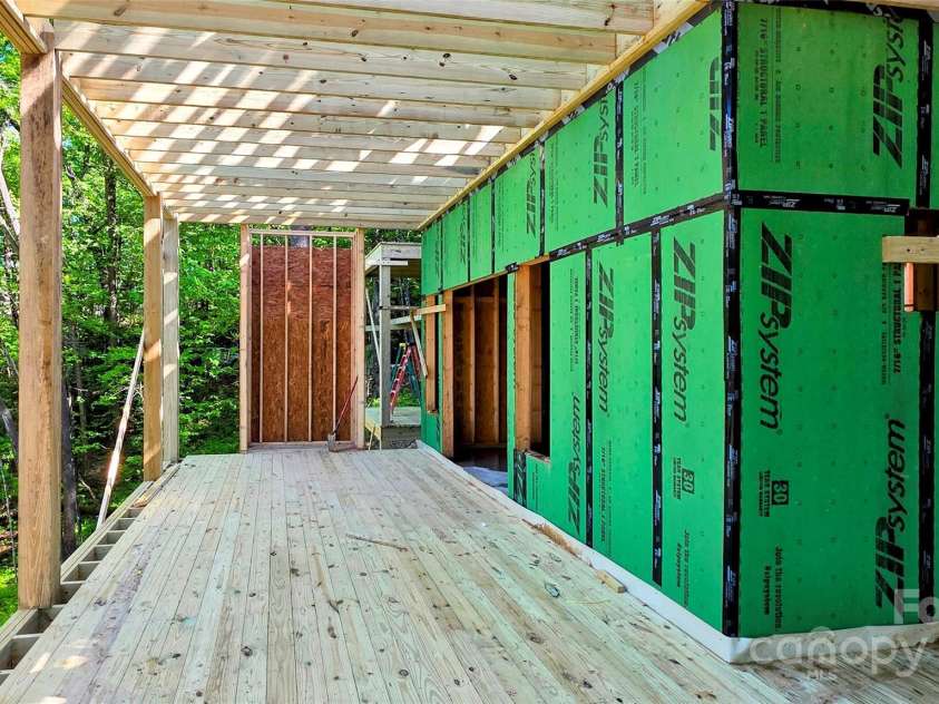 297 Easy Springs Road, Sapphire, NC 28774.  MLS# CAR4277320, YatesRealty ID 23481. 