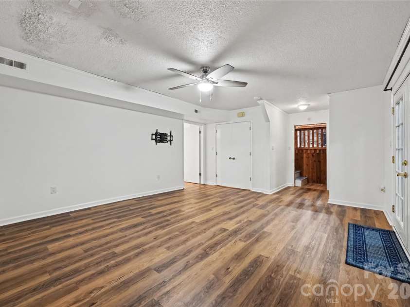608 Hoyle Street, Lincolnton, NC 28092.  MLS# CAR4413256, YatesRealty ID 23481. 