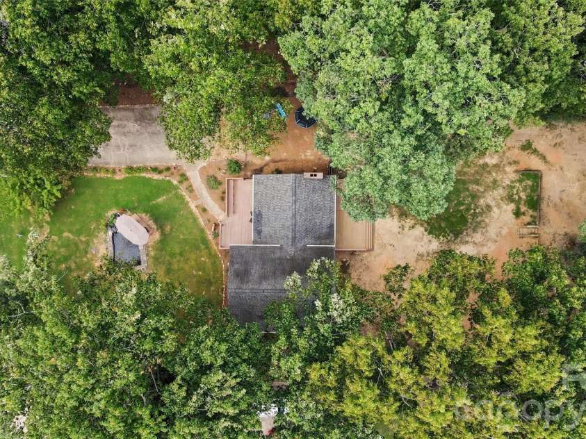 608 Hoyle Street, Lincolnton, NC 28092.  MLS# CAR4413256, YatesRealty ID 23481. 