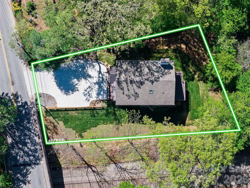 92 Cedar Street, Asheville, NC 28803.  MLS# CAR4377479, YatesRealty ID 23482. Drone view.