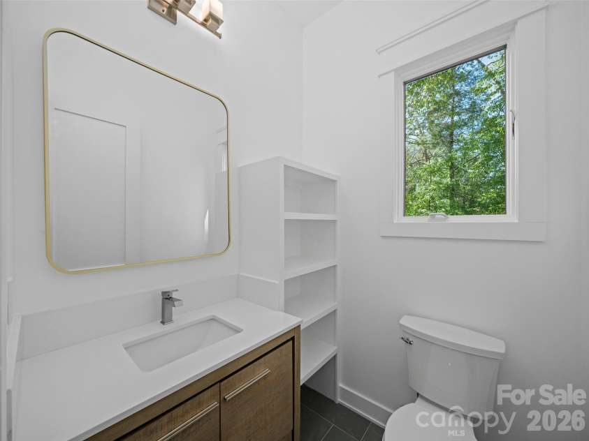 92 Cedar Street, Asheville, NC 28803.  MLS# CAR4377479, YatesRealty ID 23482. Half bath.