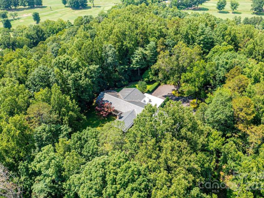 153 Hillhaven Place, Lenoir, NC 28645.  MLS# CAR4277199, YatesRealty ID 23483. 