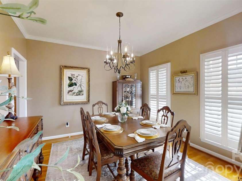 2400 Carriage Lane, Lincolnton, NC 28092.  MLS# CAR4355700, YatesRealty ID 23484. 
