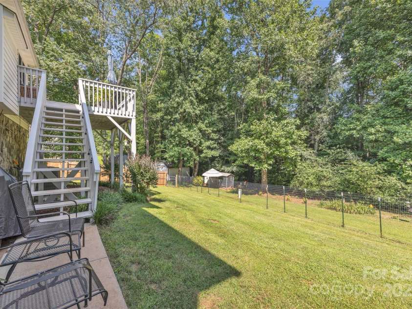 354 Shingle Gap Road, Purlear, NC 28665.  MLS# CAR4277344, YatesRealty ID 23484. 