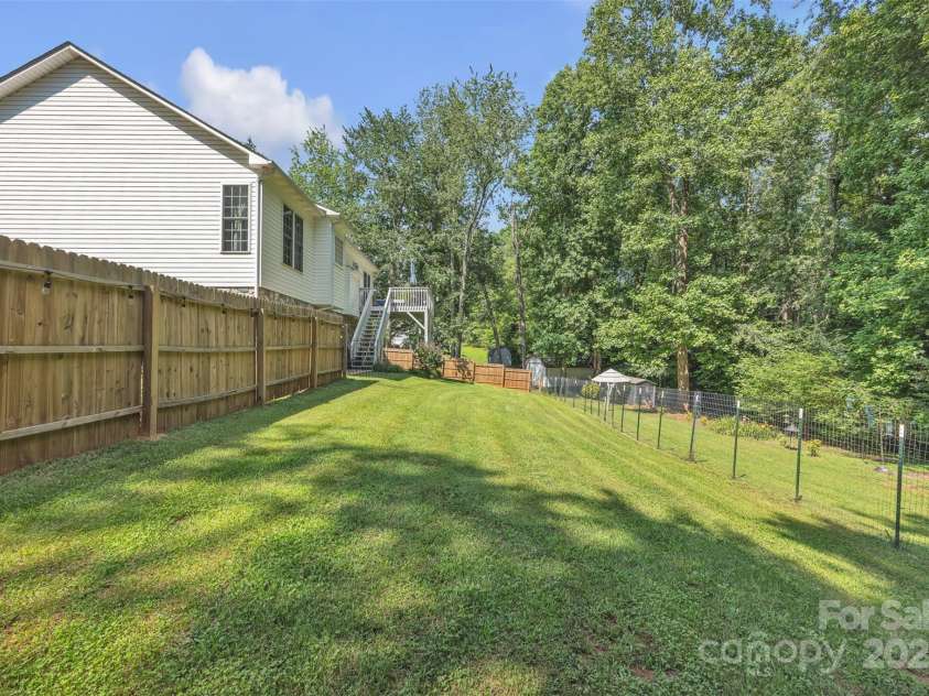 354 Shingle Gap Road, Purlear, NC 28665.  MLS# CAR4277344, YatesRealty ID 23484. 