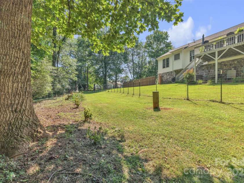 354 Shingle Gap Road, Purlear, NC 28665.  MLS# CAR4277344, YatesRealty ID 23484. 