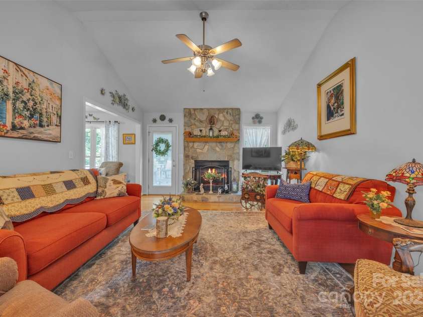 354 Shingle Gap Road, Purlear, NC 28665.  MLS# CAR4277344, YatesRealty ID 23484. 