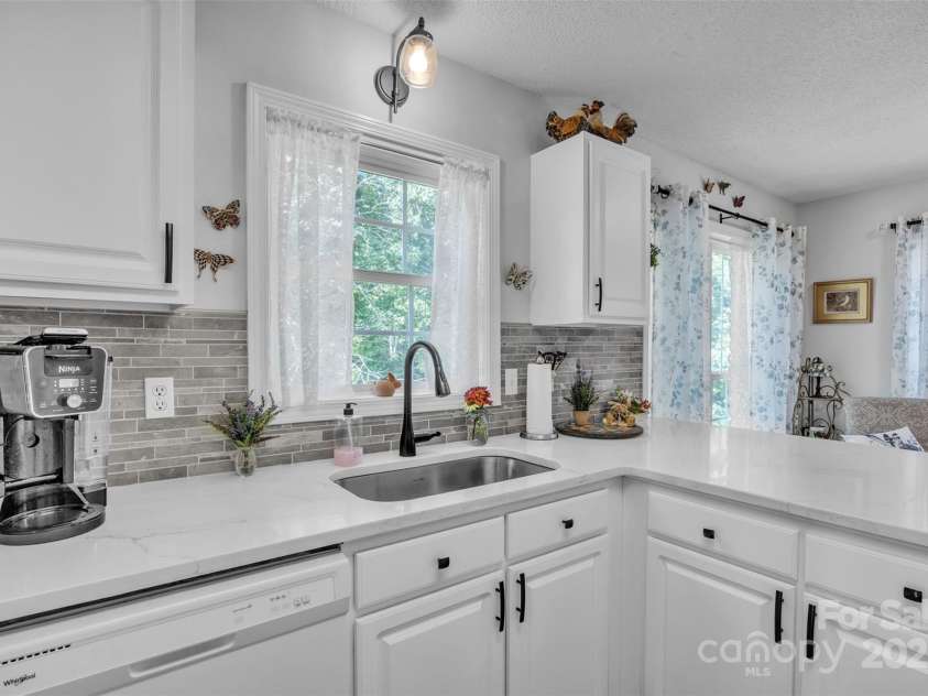 354 Shingle Gap Road, Purlear, NC 28665.  MLS# CAR4277344, YatesRealty ID 23484. 