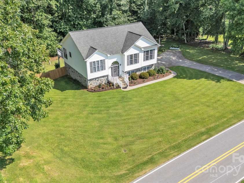 354 Shingle Gap Road, Purlear, NC 28665.  MLS# CAR4277344, YatesRealty ID 23484. 