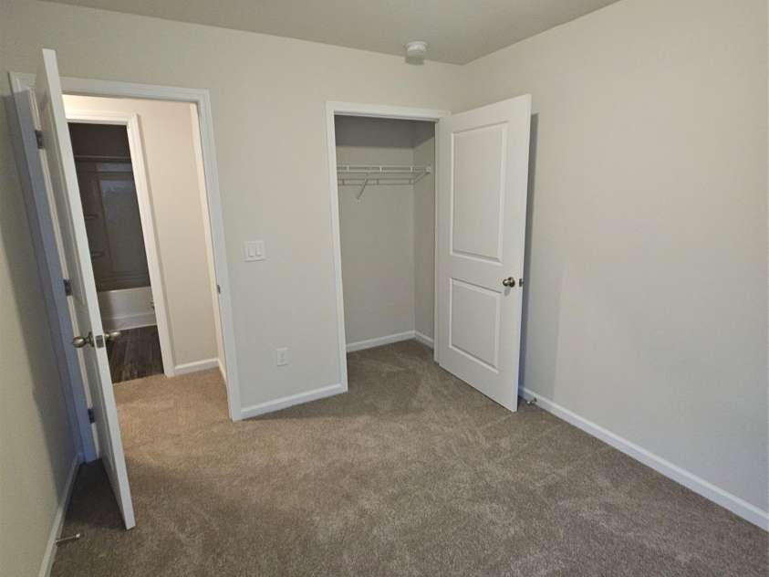 1016 Berry Patch Circle, Summerville, SC 29485.  MLS# CAR4383341, YatesRealty ID 23485. 