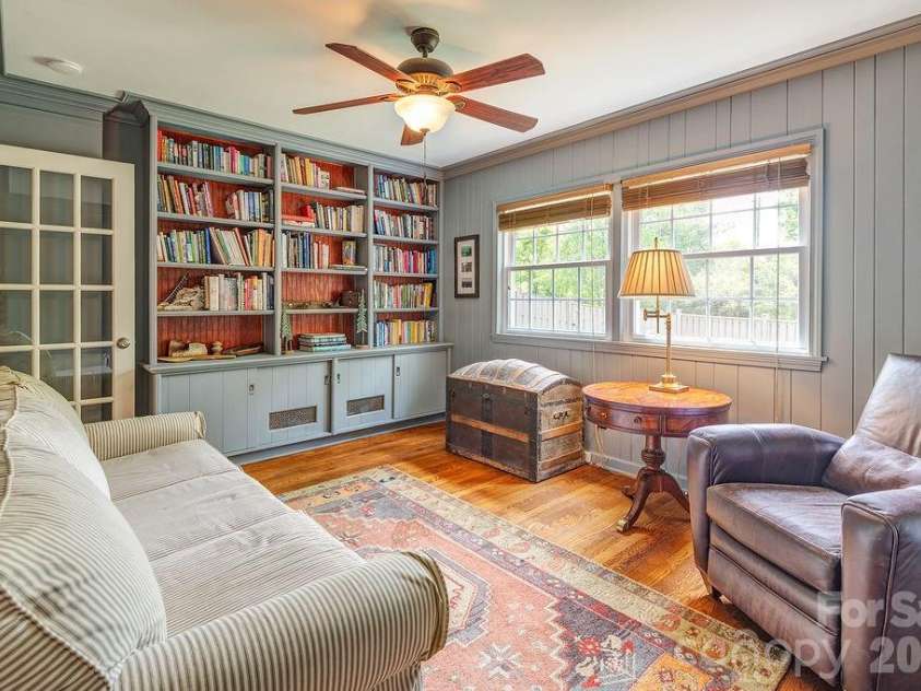 35 Dogwood Road, Asheville, NC 28804.  MLS# CAR4377400, YatesRealty ID 23486. Den with Built-Ins