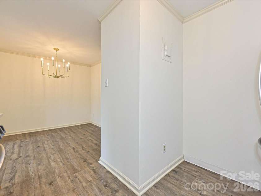 3520 Colony Road, Charlotte, NC 28211.  MLS# CAR4411919, YatesRealty ID 23487. 