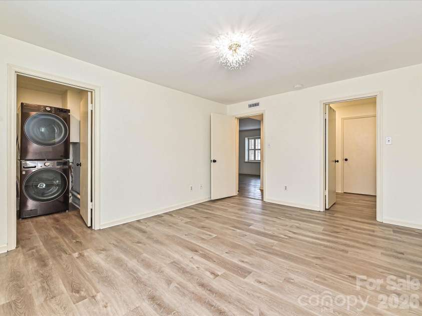 3520 Colony Road, Charlotte, NC 28211.  MLS# CAR4411919, YatesRealty ID 23487. Bedroom