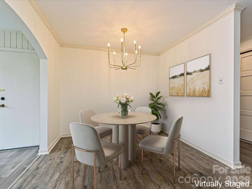 3520 Colony Road, Charlotte, NC 28211.  MLS# CAR4411919, YatesRealty ID 23487. Dining Room