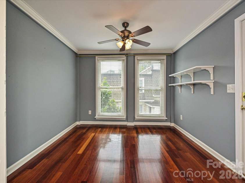 3520 Colony Road, Charlotte, NC 28211.  MLS# CAR4421758, YatesRealty ID 23487. 