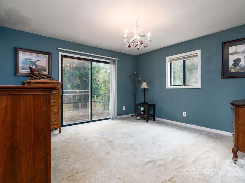7101 Signer Road, Charlotte, NC 28278.  MLS# CAR4277378, YatesRealty ID 23488. 