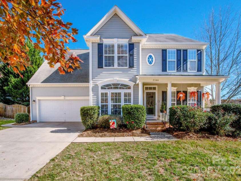 2344 Smith Cove Road, Denver, NC 28037.  MLS# CAR4321510, YatesRealty ID 2349. Welcome to 2344 Smith Cove Rd.