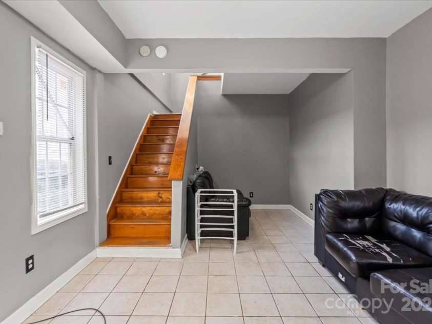 322 Salisbury Road, Statesville, NC 28677.  MLS# CAR4234323, YatesRealty ID 2349. 