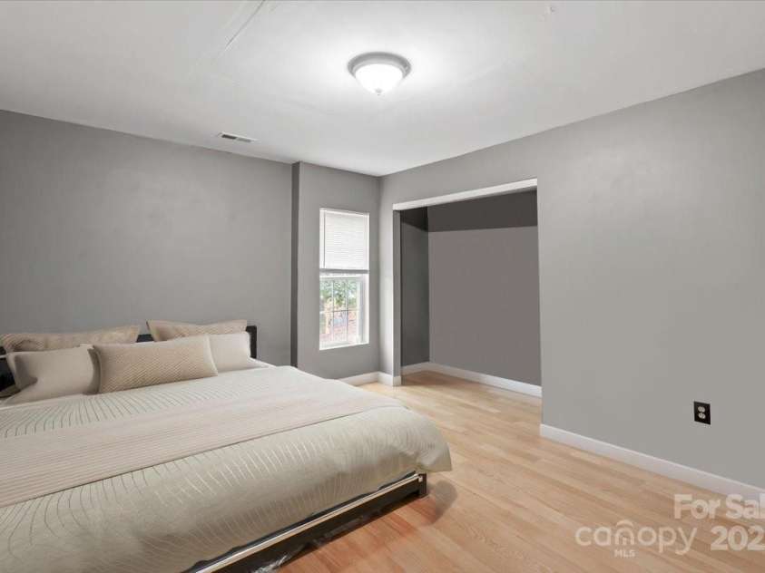 322 Salisbury Road, Statesville, NC 28677.  MLS# CAR4234323, YatesRealty ID 2349. 